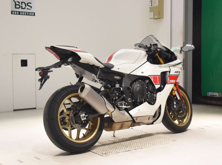 Мотоцикл Yamaha YZF-R1 с пробегом 10694 km