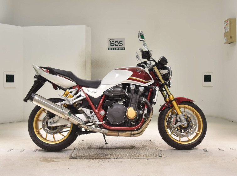 Мотоцикл Honda CB1300SF с пробегом 2039 km