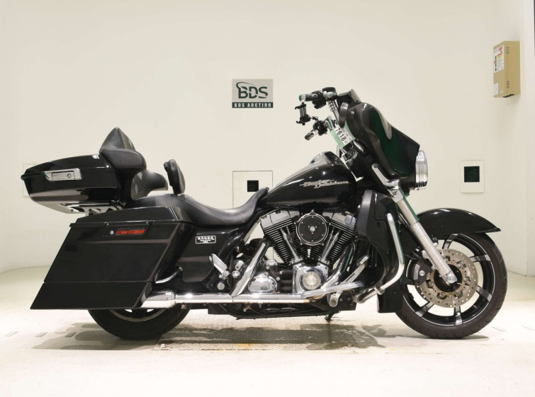Мотоцикл HD SREET GLIDE FLHX1580 с пробегом 14655 km