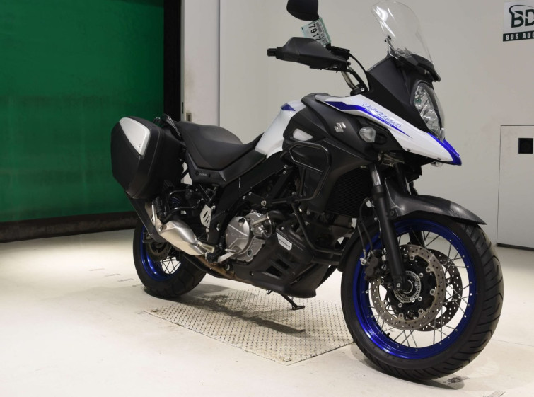 Мотоцикл Suzuki V-STROM DL650XT з пробігом 19856 km