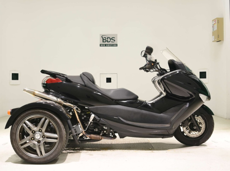 Мотоцикл Yamaha MAJESTY 250 TRIKE с пробегом 6044 km