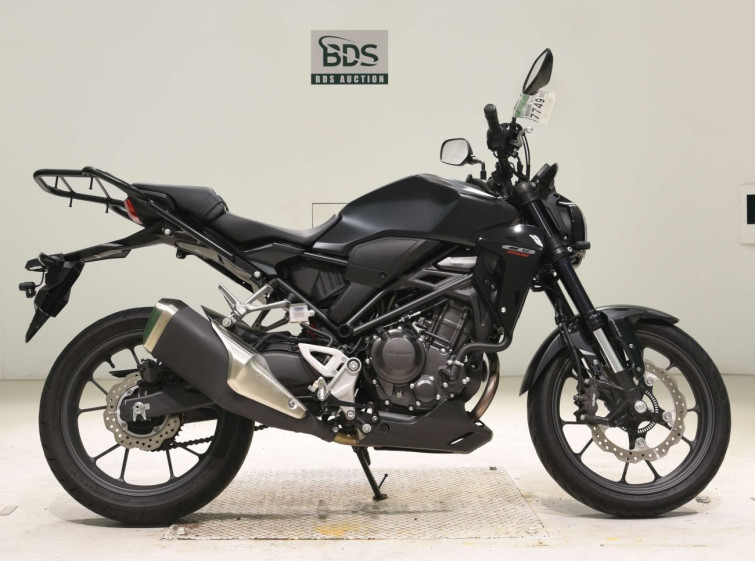 Мотоцикл Honda CB250RA з пробігом 8808 km