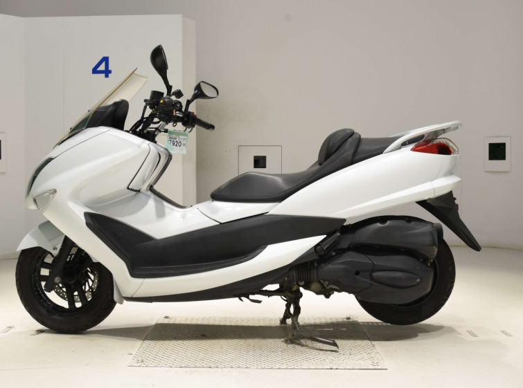 Мотоцикл Yamaha MAJESTY 250 з пробігом 29690 km