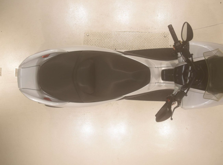 Мотоцикл Yamaha MAJESTY 250 з пробігом 29690 km