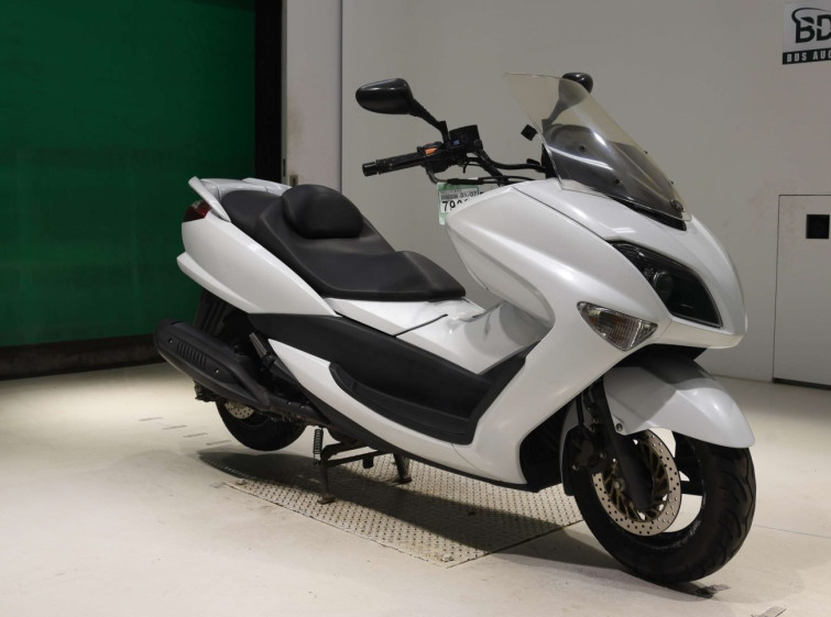 Мотоцикл Yamaha MAJESTY 250 з пробігом 29690 km