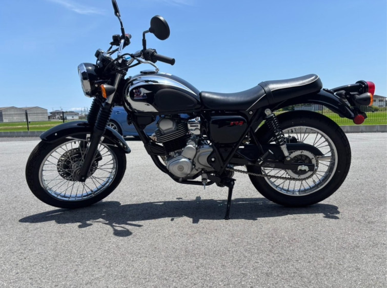 Мотоцикл Kawasaki MEGRO S1 з пробігом 1169 km