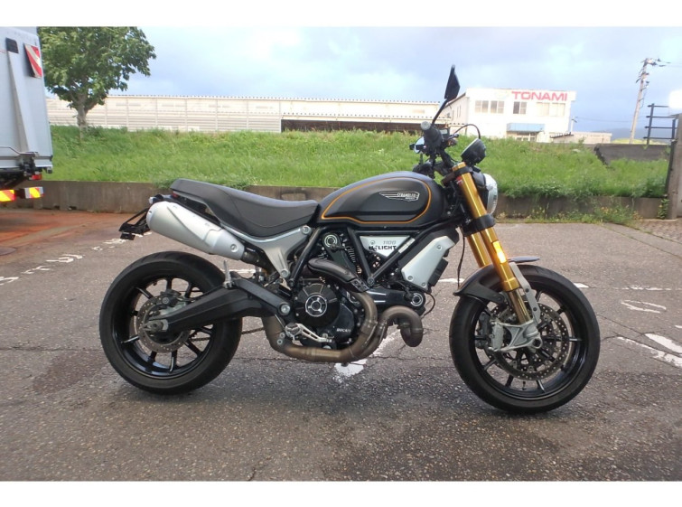 Мотоцикл Ducati SCRAMBLER 1100 SPORT с пробегом 14740 km