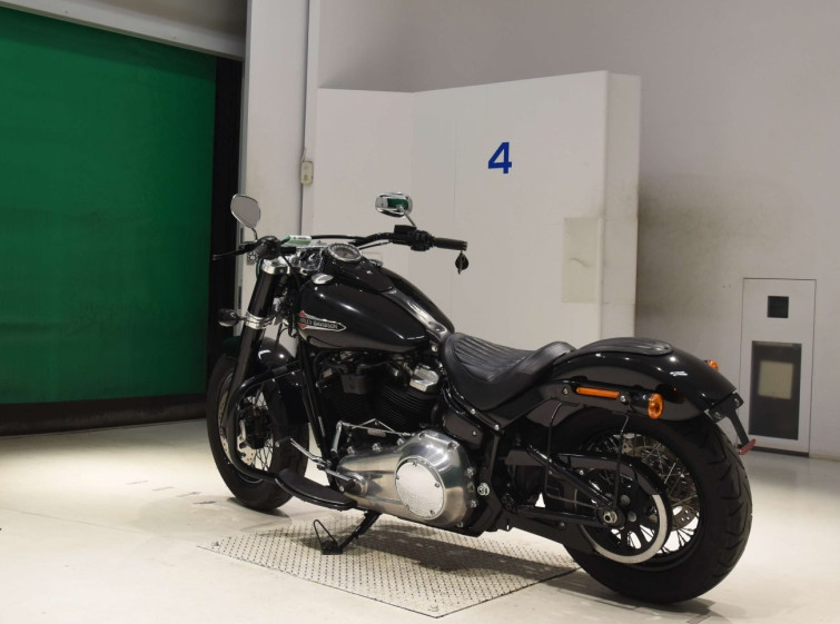 Мотоцикл HD SLIM FLSL1750 з пробігом 42457 km