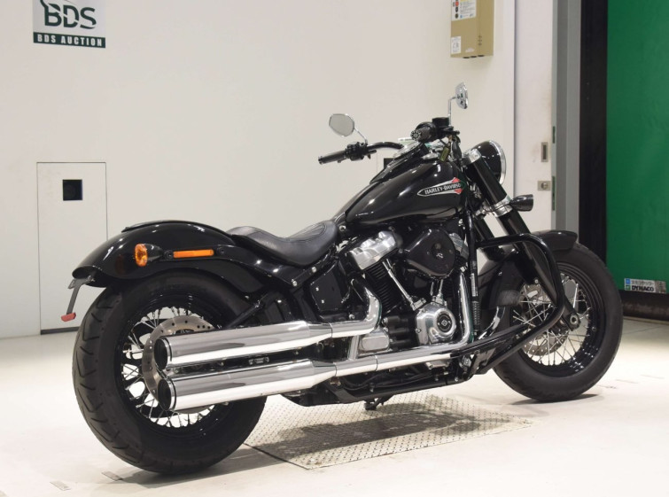 Мотоцикл HD SLIM FLSL1750 з пробігом 42457 km