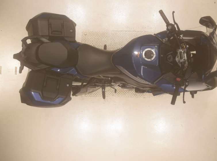 Мотоцикл Suzuki gsx-s1000 gt с пробегом 14554 km
