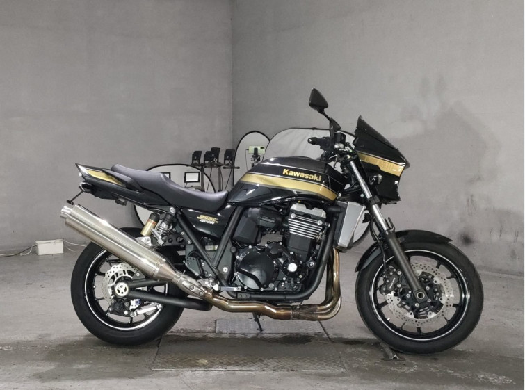 Мотоцикл Kawasaki ZRX1200 з пробігом 11922 km