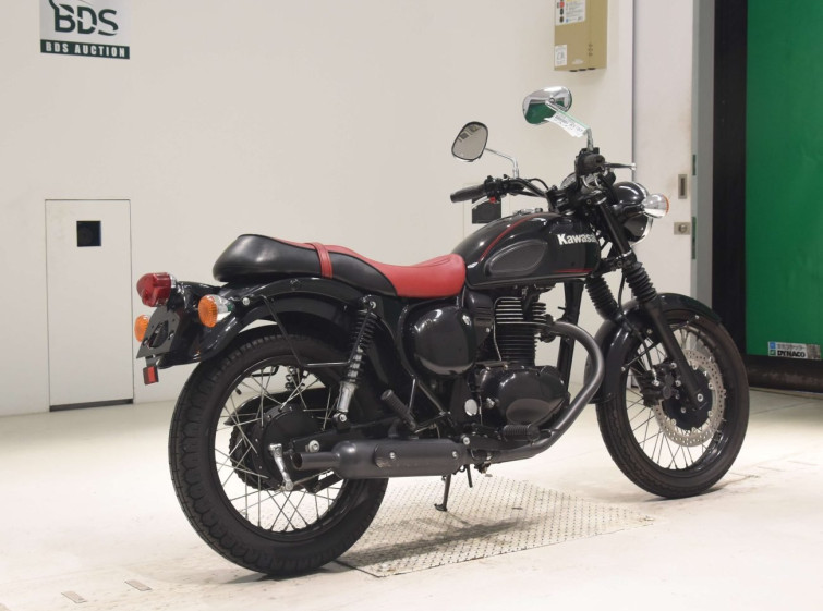 Мотоцикл Kawasaki ESTRELLA з пробігом 5048 km