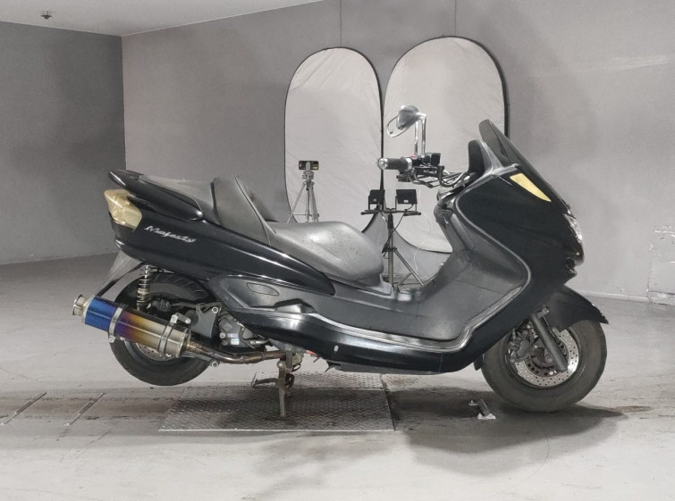 Мотоцикл Yamaha MAJESTY 250C з пробігом 32792 km