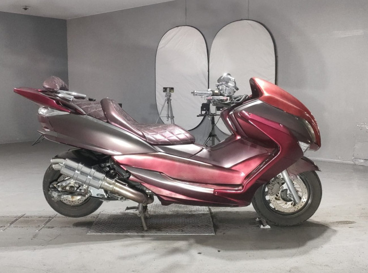 Мотоцикл Yamaha MAJESTY 250