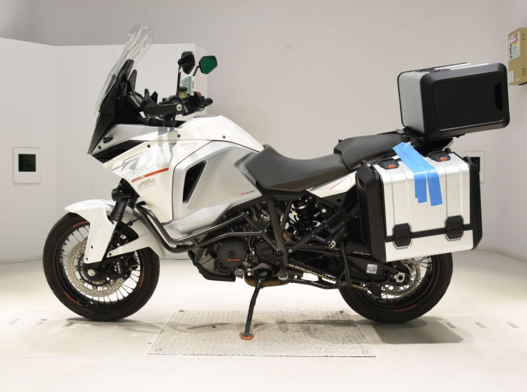 Мотоцикл KTM 1290 SUPER ADVENTURE с пробегом 18908 km