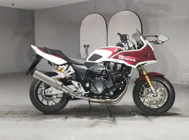 Мотоцикл Honda CB1300SF BOLDOR с пробегом 2526 km