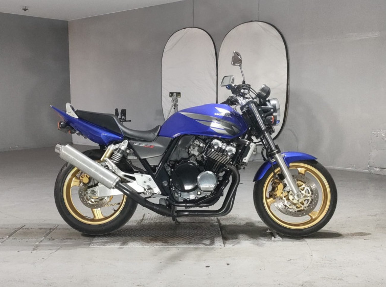 Мотоцикл Honda CB400SFV з пробігом 64161 km