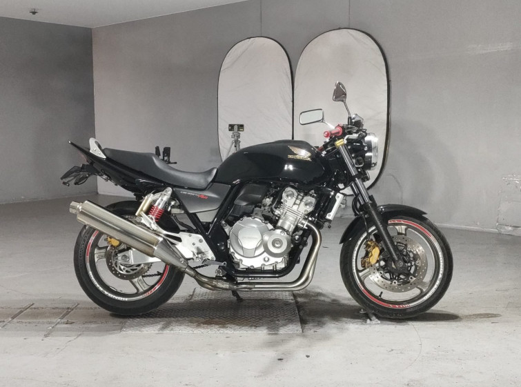 Мотоцикл Honda CB400SFV з пробігом 42479 km