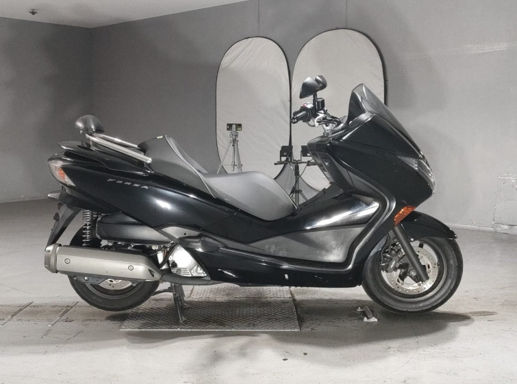 Мотоцикл Honda FORZA Z з пробігом 15904 km