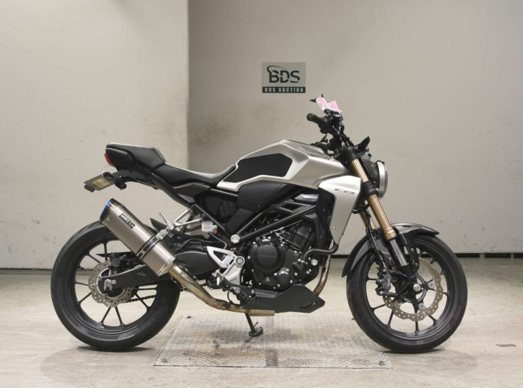 Мотоцикл Honda CB250R
