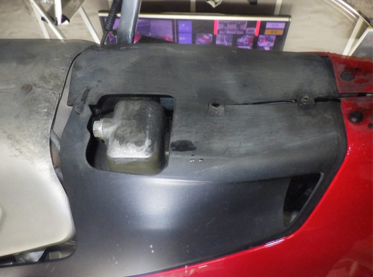 Мотоцикл Ducati PANIGALE V4S з пробігом 32453 km