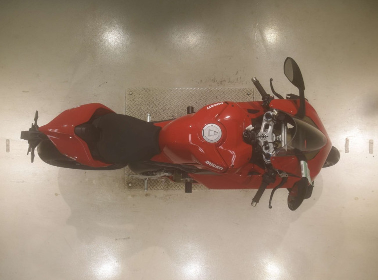 Мотоцикл Ducati PANIGALE V4S з пробігом 32453 km