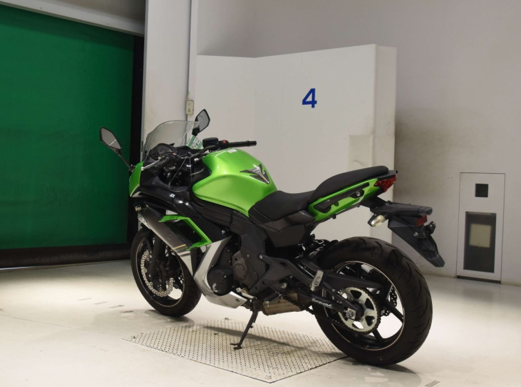 Мотоцикл Kawasaki NINJA400 с пробегом 8536 km
