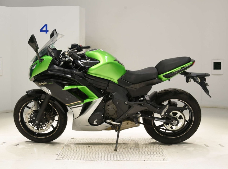 Мотоцикл Kawasaki NINJA400 с пробегом 8536 km