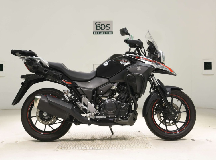 Мотоцикл Suzuki V-STROM DL250 с пробегом 8518 km