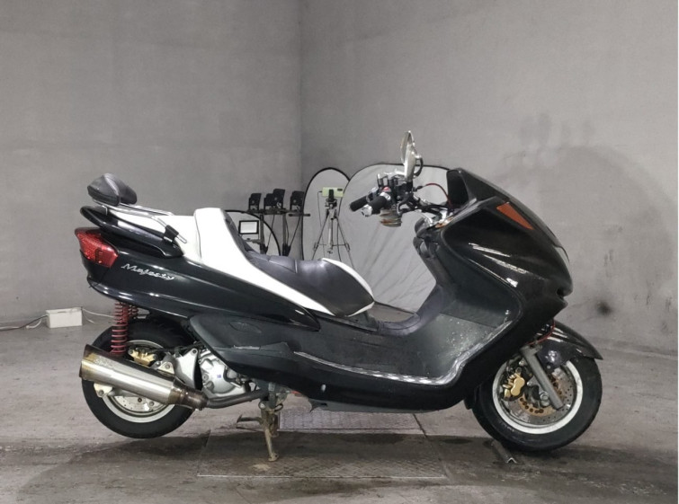 Мотоцикл Yamaha MAJESTY 250C з пробігом 15963 km