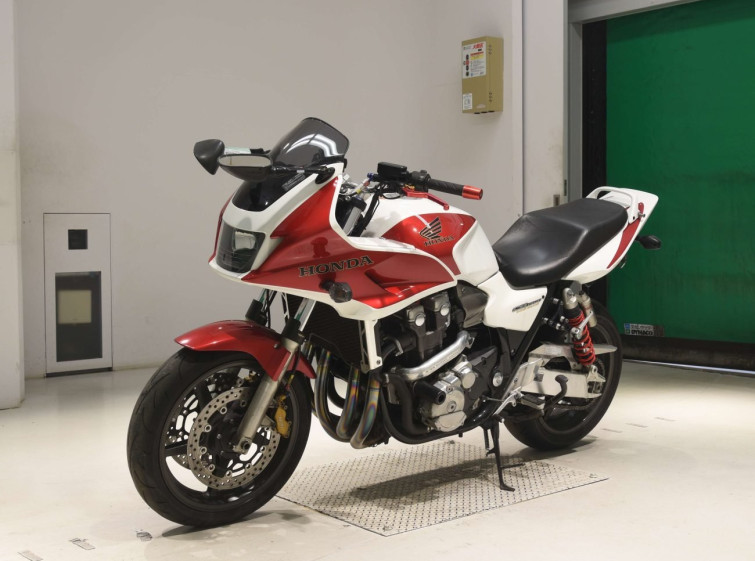 Мотоцикл Honda CB1300SF BOLDOR з пробігом 68604 km