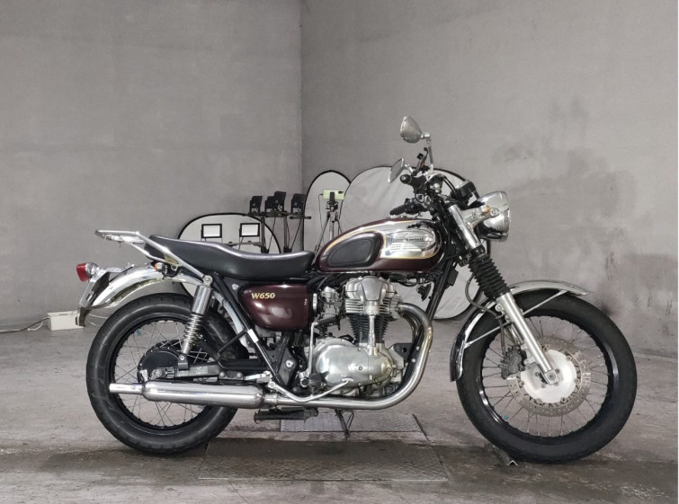 Мотоцикл Kawasaki W650 с пробегом 28526 km