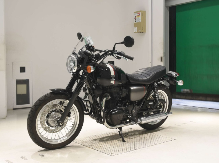 Мотоцикл Kawasaki W800-2 STREET с пробегом 12158 km