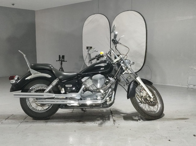Мотоцикл Yamaha DRAGSTAR XVS250 с пробегом 35476 km