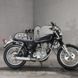 Мотоцикл Yamaha SR400 с пробегом 14416 km