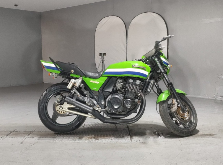 Мотоцикл Kawasaki ZRX400 с пробегом 53172 km