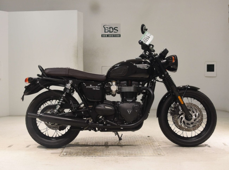 Мотоцикл Triumph BONNEVILLE T120 с пробегом 4854 km
