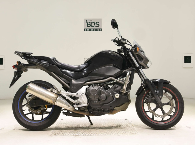 Мотоцикл Honda NC700S з пробігом 62476 km