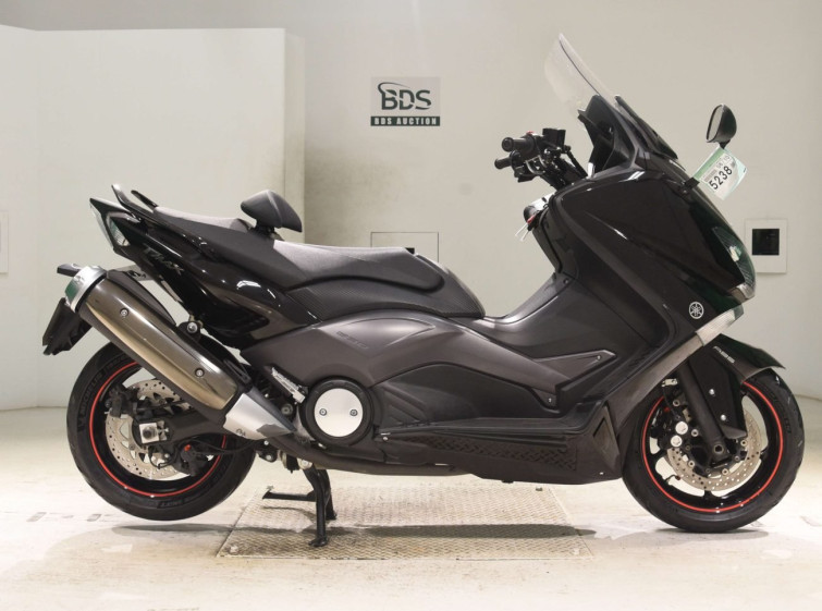 Мотоцикл Yamaha T-MAX530A с пробегом 39066 km