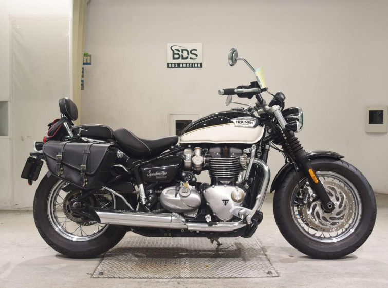Мотоцикл Triumph BONNEVILLE с пробегом 3660 km