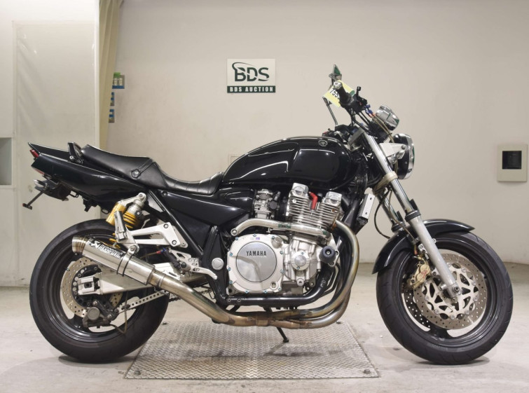 Мотоцикл Yamaha XJR1300 с пробегом 67484 km