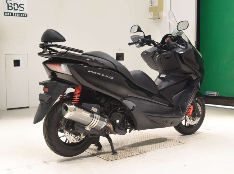 Мотоцикл Honda FORZA SI з пробігом 34887 km