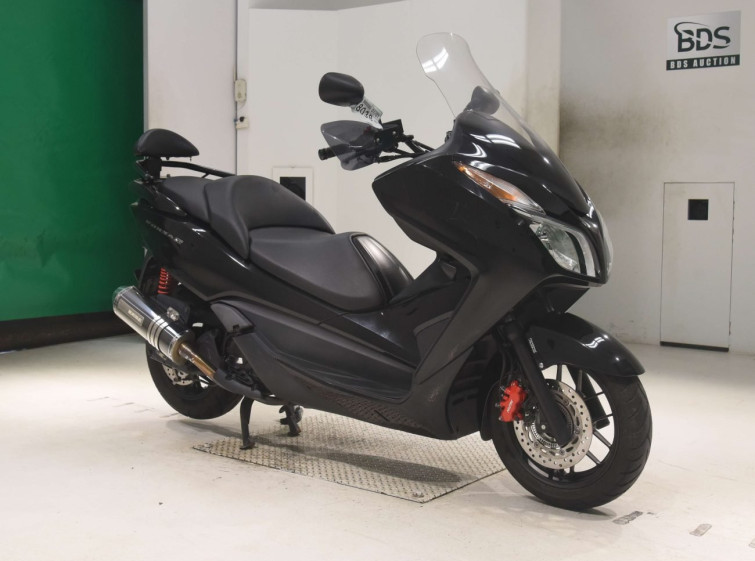 Мотоцикл Honda FORZA SI з пробігом 34887 km