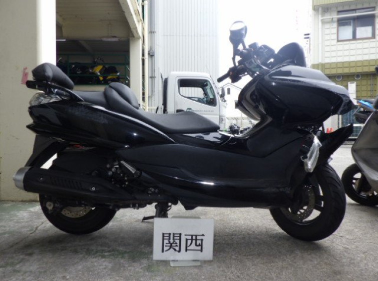 Мотоцикл Yamaha MAJESTY 250