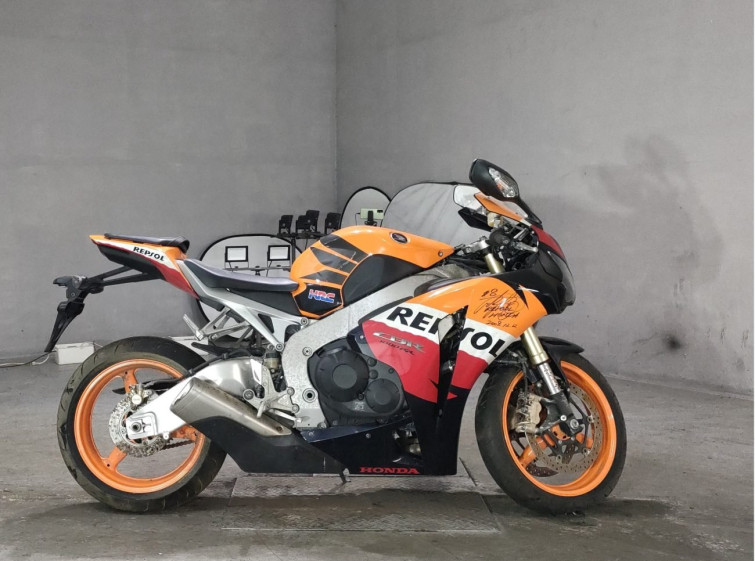 Мотоцикл Honda CBR1000RR