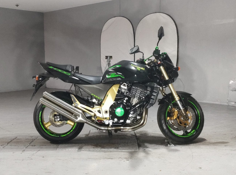 Мотоцикл Kawasaki Z1000 с пробегом 34345 km
