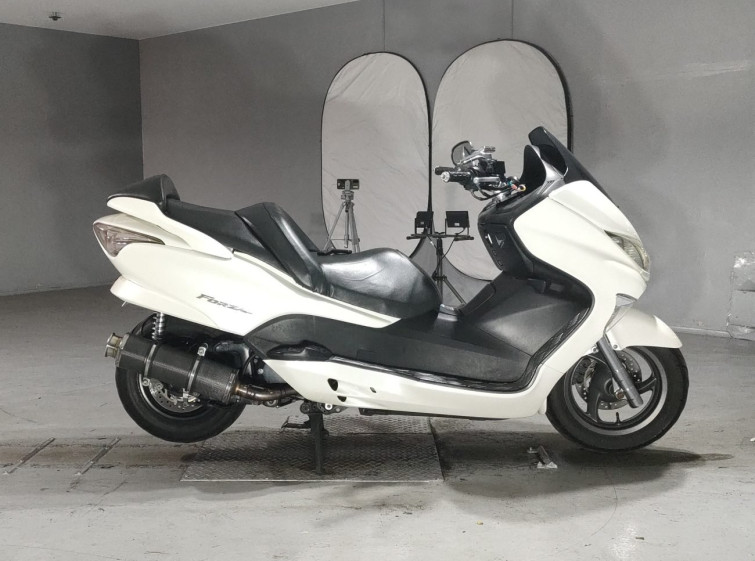 Мотоцикл Honda FORZA Z з пробігом 68961 km