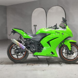 Мотоцикл Kawasaki NINJA250R з пробігом 13529 km