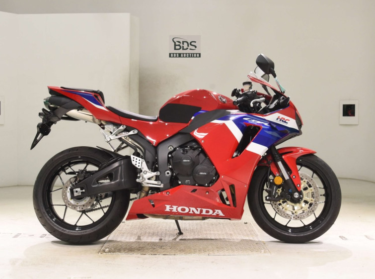 Мотоцикл Honda CBR600RR с пробегом 51 km