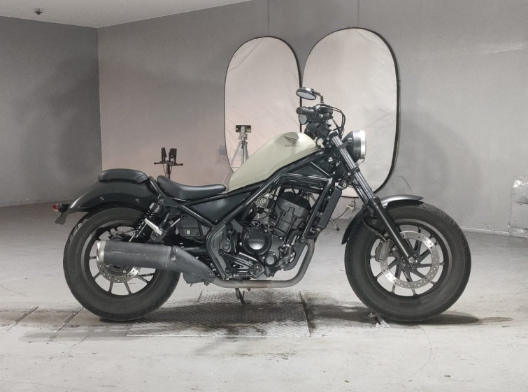 Мотоцикл Honda REBEL CMX250 з пробігом 42440 km